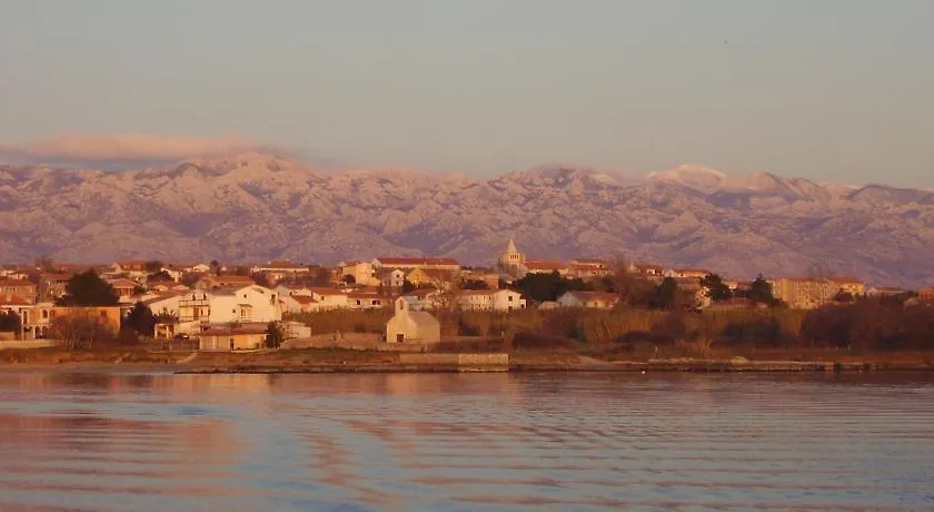 Mare Nostrum Apartments Povljana 0*,  Chorvatsko